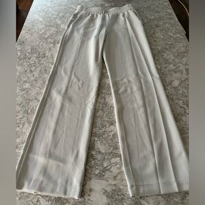 Women’s Flare Lululemon Softstream Pants in ivory.